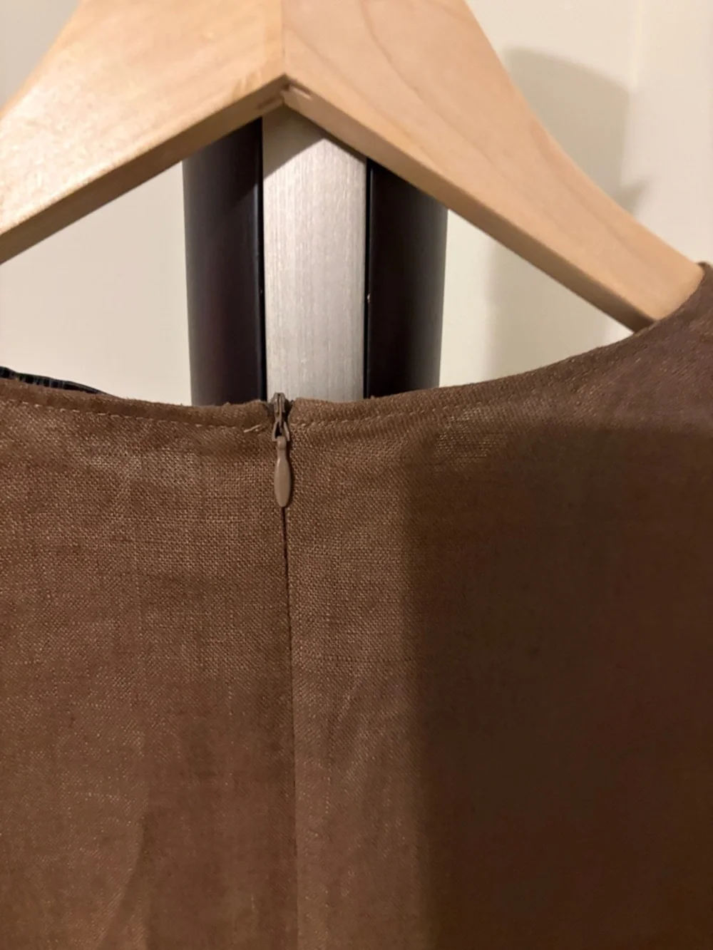 Zara Chestnut Brown Relaxed Boxy 100% linen Top - Picture 5 of 7